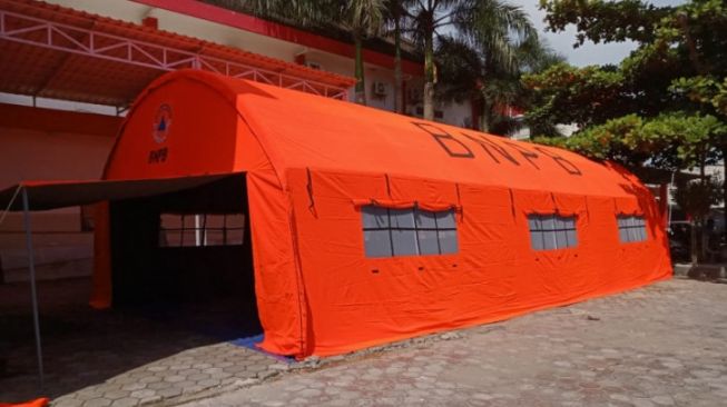 RS Kalisat Jember Dirikan Tenda Darurat untuk Pengoptimalan IGD Pasien COVID-19
