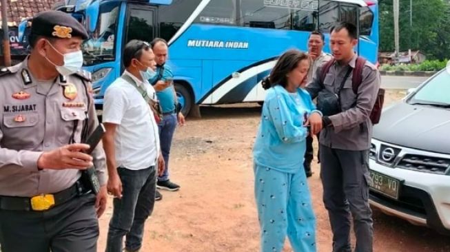 Lepas Pakaian di Jalan Raya, Wanita di Palembang Dititipkan ke Dinsos