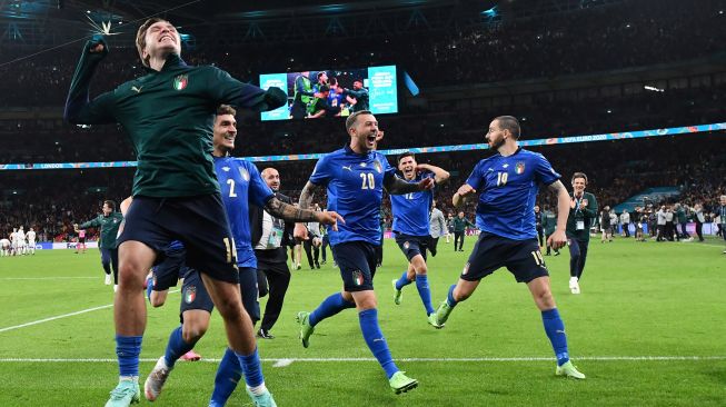 Cuma Jadi Penonton saat Italia Hadapi Inggris, Spinazzola Tegang