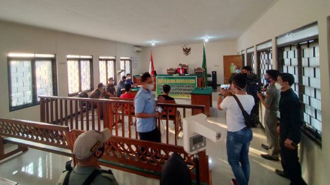 Belasan Warga Langgar Prokes Jalani Sidang di PN Cianjur, Mulai dari Buruh Hingga Pelajar