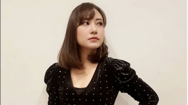 Cuti dari Cokelat, Intip 6 Potret Terkini Aiu Ratna Hamil Besar