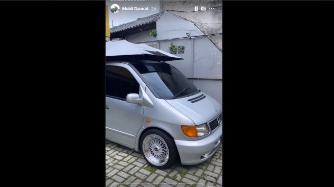 Mobil darurat Omesh [Instagram/omeshomesh]