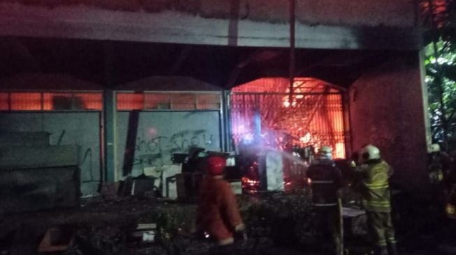 Gudang Farmasi Milik Dinkes DKI Jakarta Terbakar