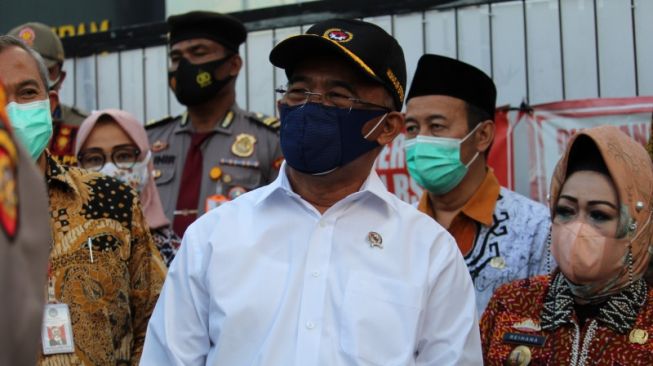 Stok Oksigen di Lampung Menipis, Menko PMK Minta Pemprov Gerak Cepat