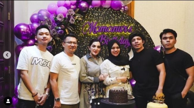 Momen kejutan ulang tahun Aurel Hermansyah [Instagram]