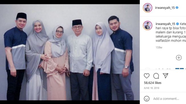 Potret kenangan Irwansyah dengan ayah [Instagram]