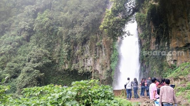 Menikmati Keindahan Objek Wisata Sikulikap di Tanah Karo