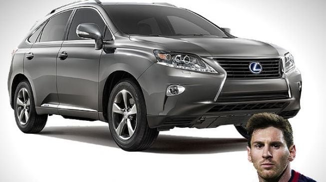 Lexus RX Lionel Messi (Drivespark)