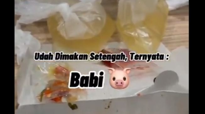 Pesan Lapciong Sudah Dimakan Setengah, Pria Ini Syok Ternyata dari Babi