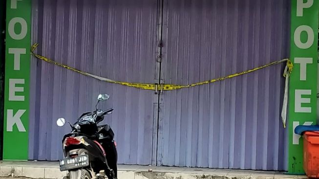 Parah Apotek di Citra Raya Jual Produk dengan Harga Selangit