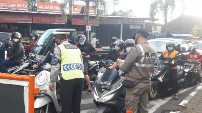 Sebanyak 717 orang terjaring sejak pemberlakuan PPKM Darurat di Denpasar (Antara/HO-Humas Pemkot Denpasar)