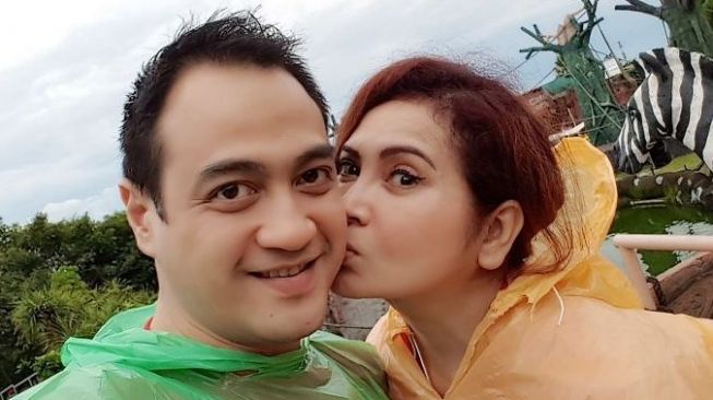 Digugat Cerai, Ferry Irawan Kaget Temannya Jadi Pengacara Istri