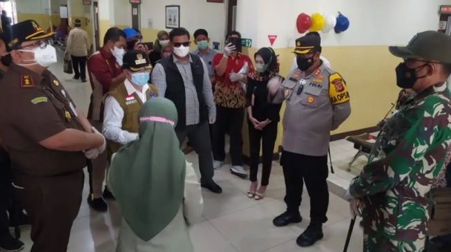 Kapolres dan Bupati Cianjur Geruduk RS yang Diduga Tolak Pasien COVID-19