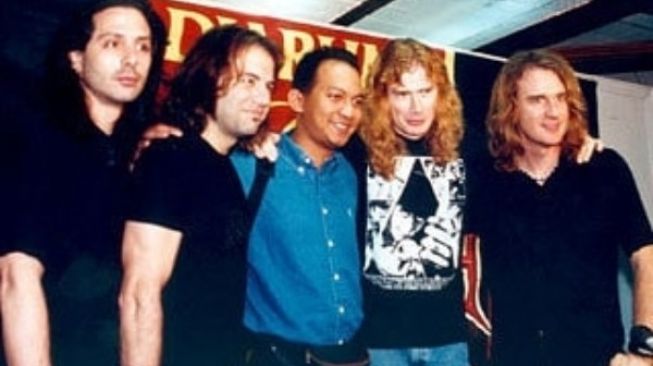 Tommy Pratama dan Megadeth. [Instagram]