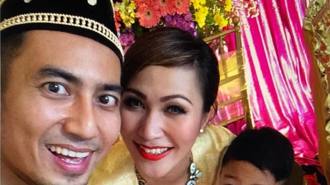 Potret Rio Febrian dan Sabria Kono (instagram/@sabriakono)