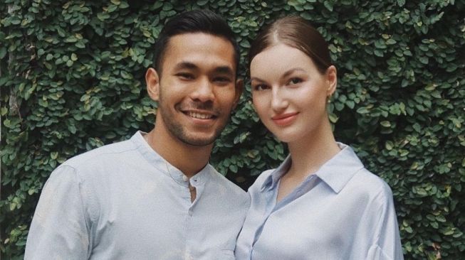 Potret Mesra Diego Afisyah dan Istri (instagram/@diegoafisyah)