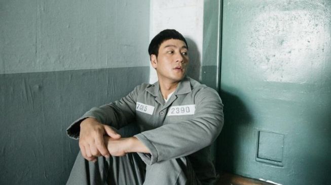 Sinopsis Prison Playbook: Suka Duka Atlet Baseball Jalani Hukuman di Penjara