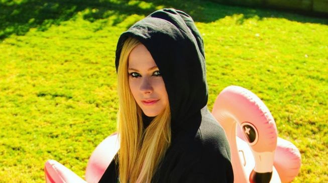 Artis Hollywood Menjanda Sebelum 30 Tahun (instagram/@avrillavigne)