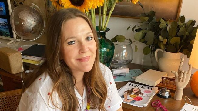 Artis Hollywood Menjanda Sebelum 30 Tahun (instagram/@drewbarrymore)