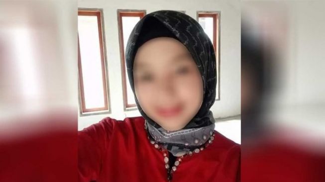 Saling Cinta, sang Dukun Babak Belur usai Pulangkan Mahasiswi KKN ke Ortu