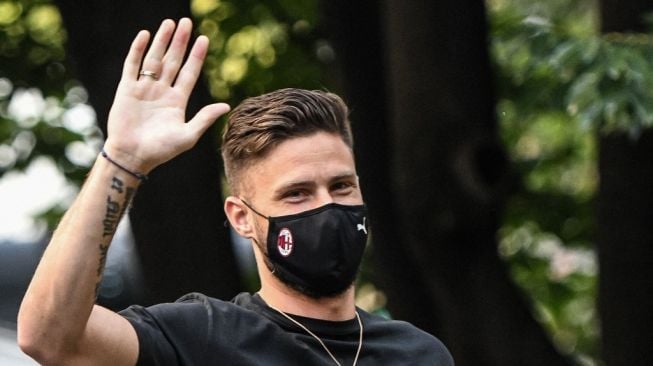 Pelatih Persija Komentari Bergabungnya Olivier Giroud di AC Milan