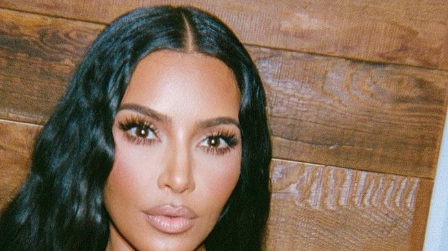 Artis Hollywood Menjanda Sebelum 30 Tahun (instagram/@kimkardashian)