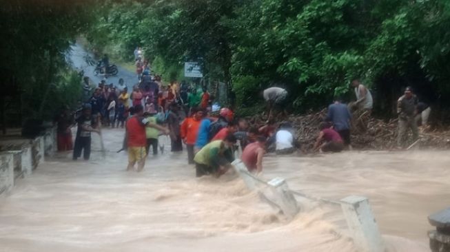 Hujan Lebat, Sejumlah Wilayah di Kabupaten Cilacap Banjir