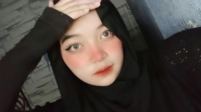 Kisah Gadis Cantik yang Berani Bertaruh Nyawa Demi Bantu Pasien COVID-19