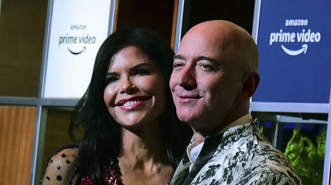 Pacar Jeff Bezos Pergi ke Orbit Bumi, Siap Jalankan Hubungan LDR Tahun Depan