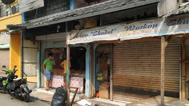 Tawuran Remaja di Pasar Manggis, Warung Sembako Hampir Terbakar Terkena Bom Molotov