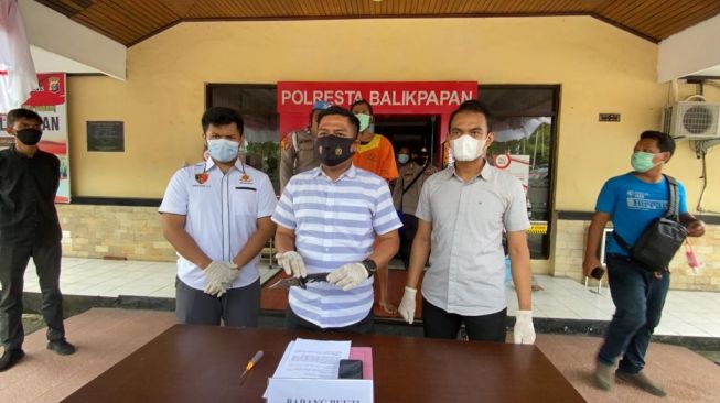 Polresta Balikpapan Amankan Pelaku Penganiayaan Yang Viral Di Media Sosial