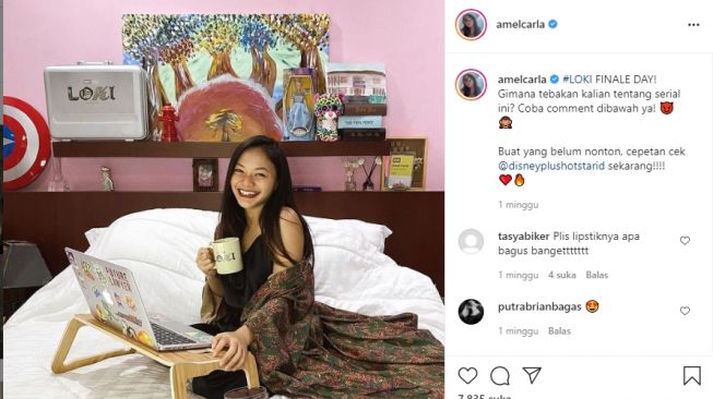 Potret terkini Amel Carla dengan pipi tirus. [Instagram]