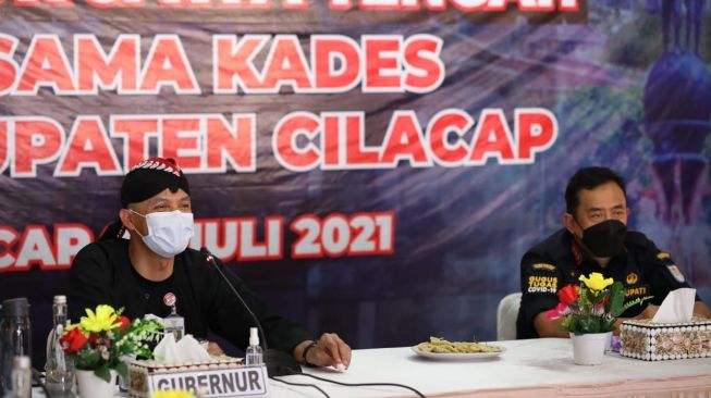 Lurah Se-Cilacap Lapor Ganjar, Pupuk Kesadaran Warga untuk Taat Prokes Bukan Perkara Mudah