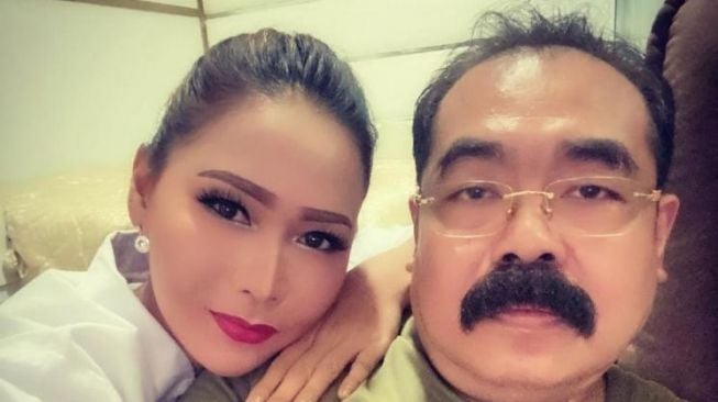 Inul Daratista berduka [Foto: Tangkapan layar Instagram]