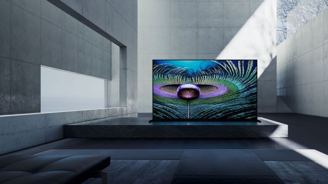 Sony Bravia XR Z9J L 8K LED [Sony].