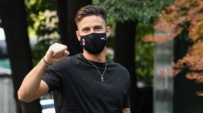 Tak Percaya Takhayul, Giroud Pede Patahkan Kutukan Nomor 9 AC Milan