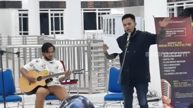 Hari Puisi Indonesia, Komunitas Puisi Makassar Luncurkan Buku