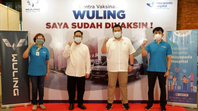 Wuling bekerja sama dengan Mayapada Hospital mendukung program percepatan vaksinasi Pemerintah RI [Dok Wuling Motors].