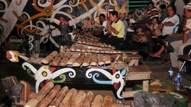 Ilustrasu alat musik Jatung Utang. [budayaindonesia.org]