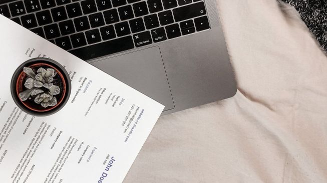 5 Web Pembuat CV Terbaik, Bisa Bantu Lamar Kerja