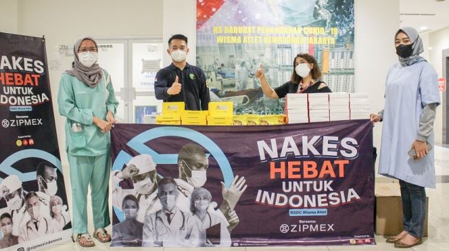 Zipmex Indonesia Bagikan 3.000 Makanan Siap Santap di Wisma Atlet