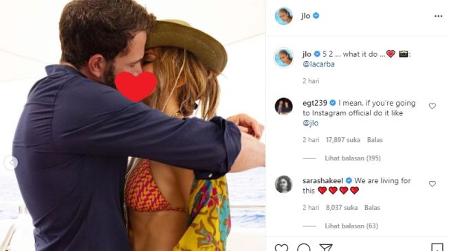 Potret mesra liburan Jennifer Lopez dan Ben Affleck. [Instagram]