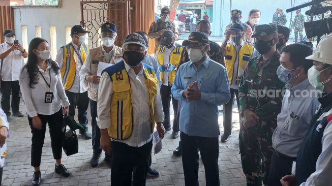 Menteri PUPR Tinjau Rumah Sakit Khusus Lapangan Covid-19 di Bantul: Permintaan Sinuhun