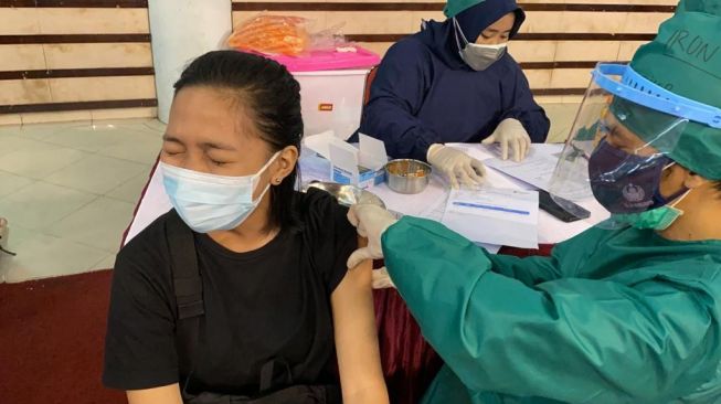 Dosis Vaksin Kedua Belum Datang, Gara-gara Ini Pemkot Dibuat Pusing
