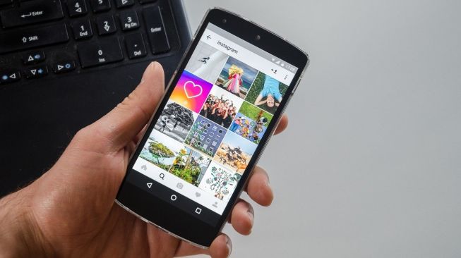 Cara Hapus Tag Foto di Postingan Instagram Orang Lain