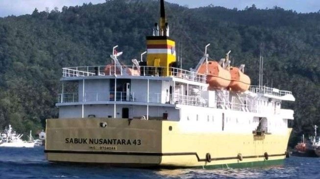 Kapal Pelni KM Sabuk Nusantara 85 Akan Berlayar di Kepulauan Pangkep Mulai Minggu Ini