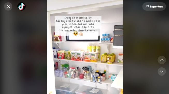 Minimarket di rumah Fitri Tropica. [TikTok/fitropfitrop]