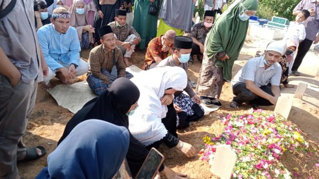 Sejumlah Pejabat Hadiri Pemakaman Ketua MUI Labura Pagi Ini