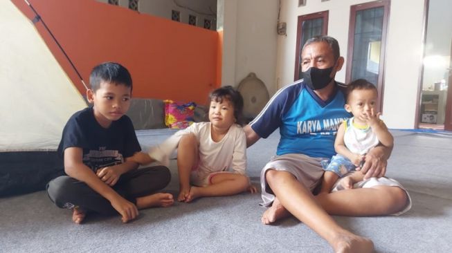 Hidup Saya Hampa: Ribuan Anak Indonesia Yatim Piatu karena Covid-19