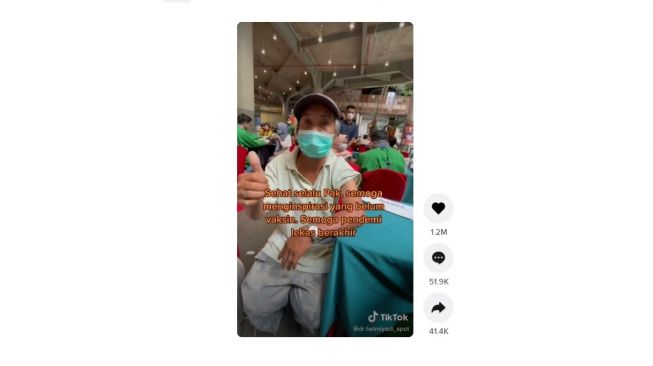 Semangat kakek jalani vaksinasi, kisahnya bikin jleb. [TikTok]